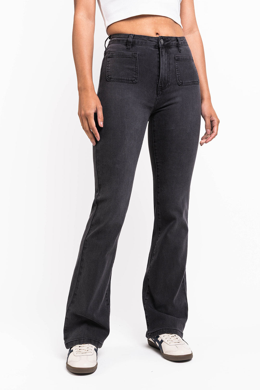 Claire 04High Bootcut Jeans - Washed Black