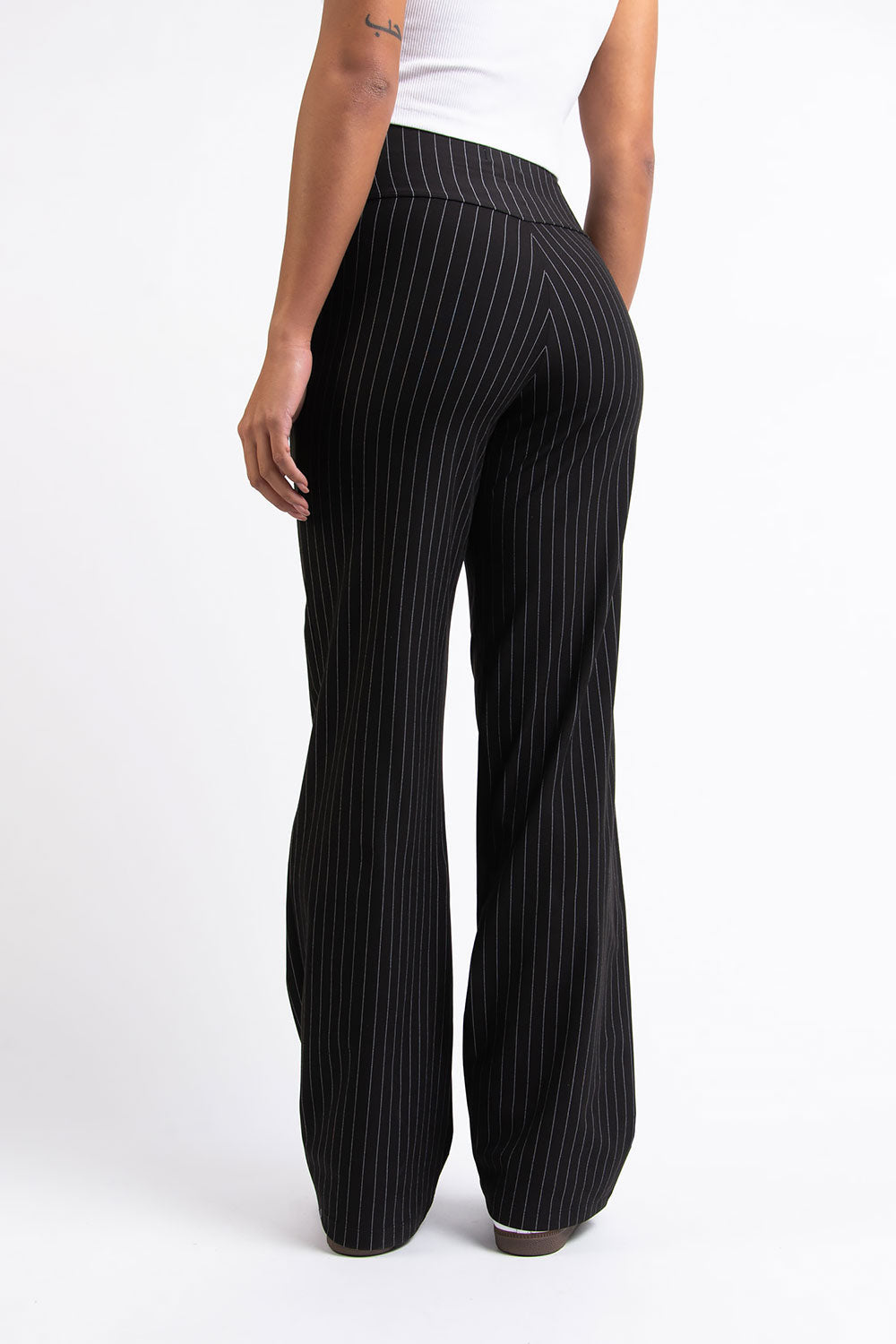 Holly 01High ActiveFlex Straight Pants - Black Striped